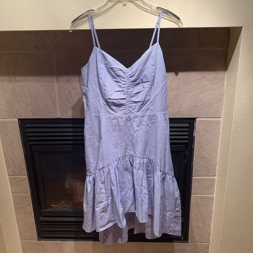 Gorgeous high low dress - Picture 4 of 7